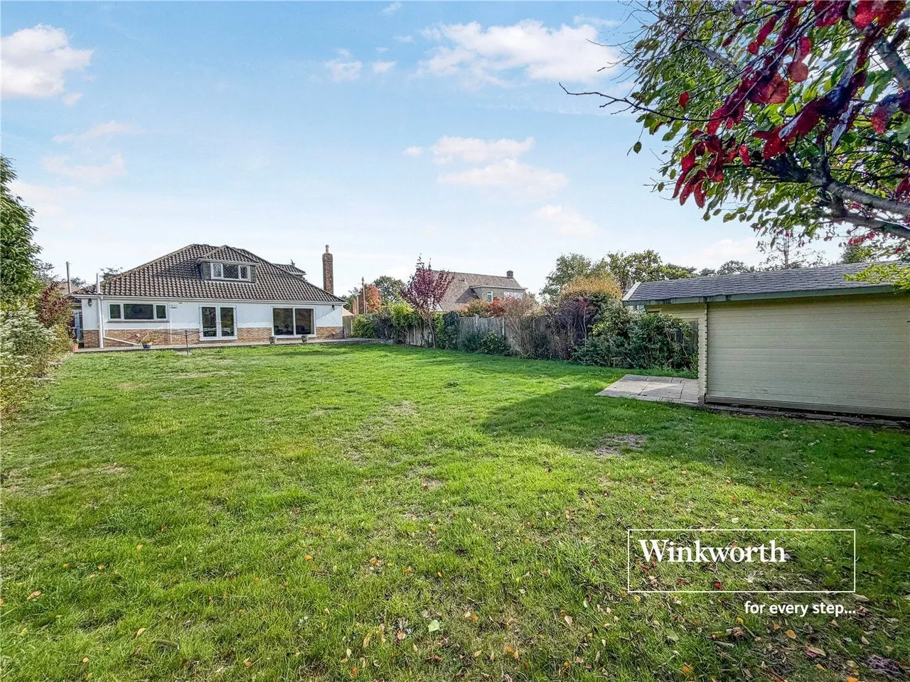 Crescent Walk, West Parley, BH22, photo 18
