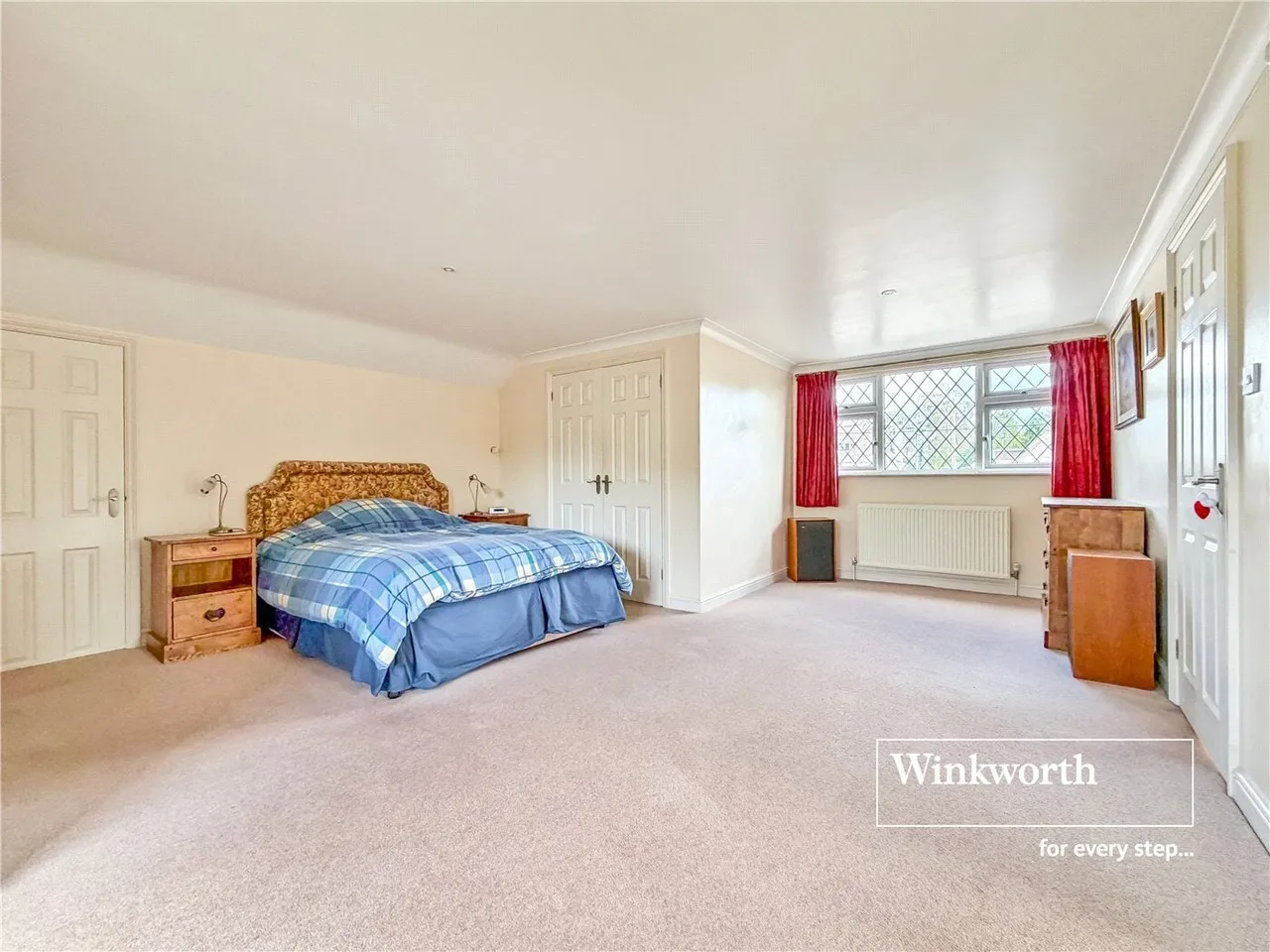Crescent Walk, West Parley, BH22, photo 3