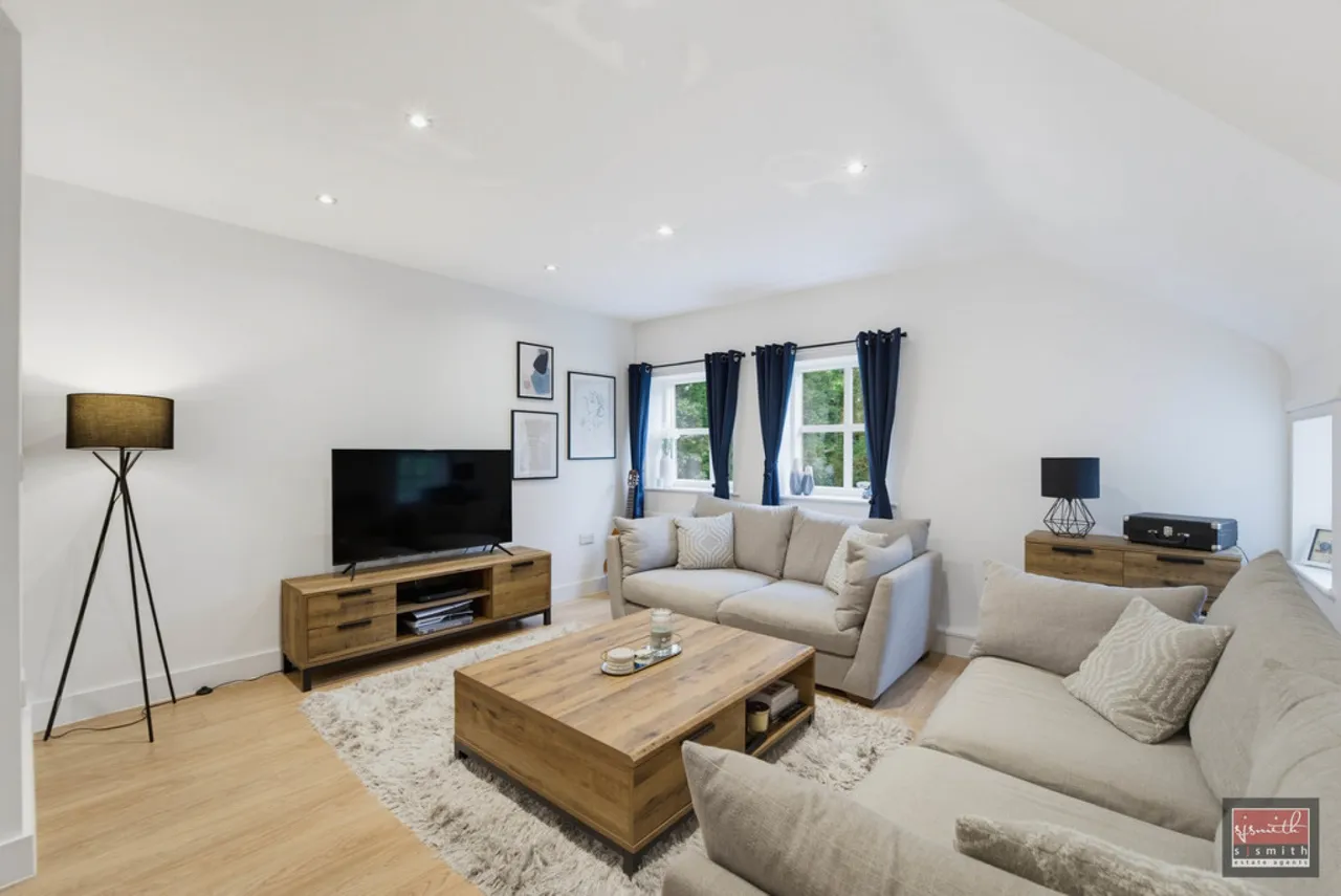 Great Charta Close, Englefield Green, TW20, photo 14