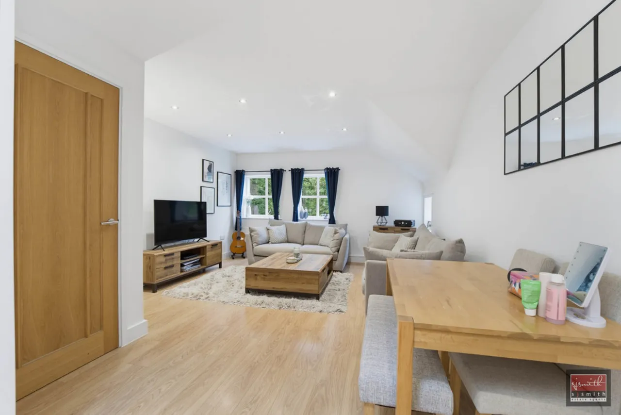 Great Charta Close, Englefield Green, TW20, photo 13