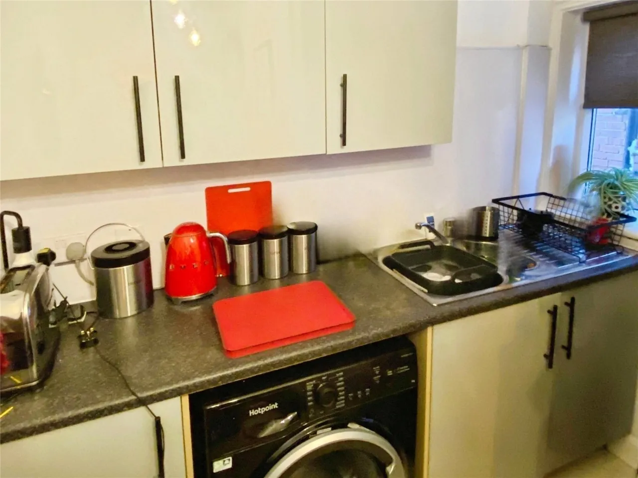 Colbeck Avenue, Batley, WF17, photo 5