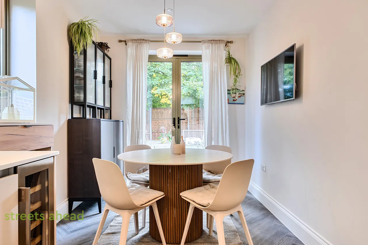 Roke Road, Kenley, CR8, photo 6