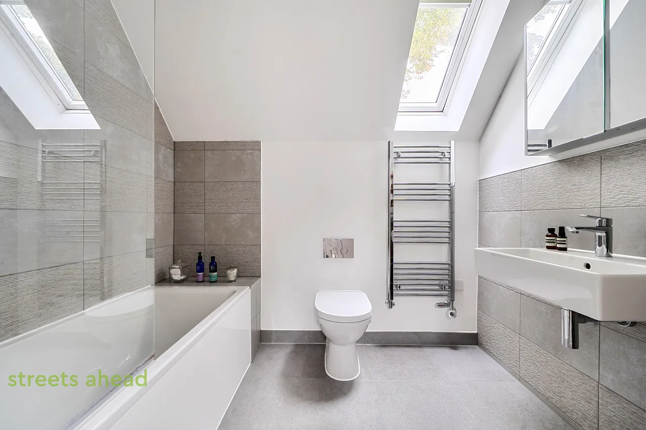 Roke Road, Kenley, CR8, photo 11