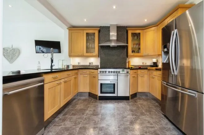 Glenside Close, Kenley, CR8, photo 3
