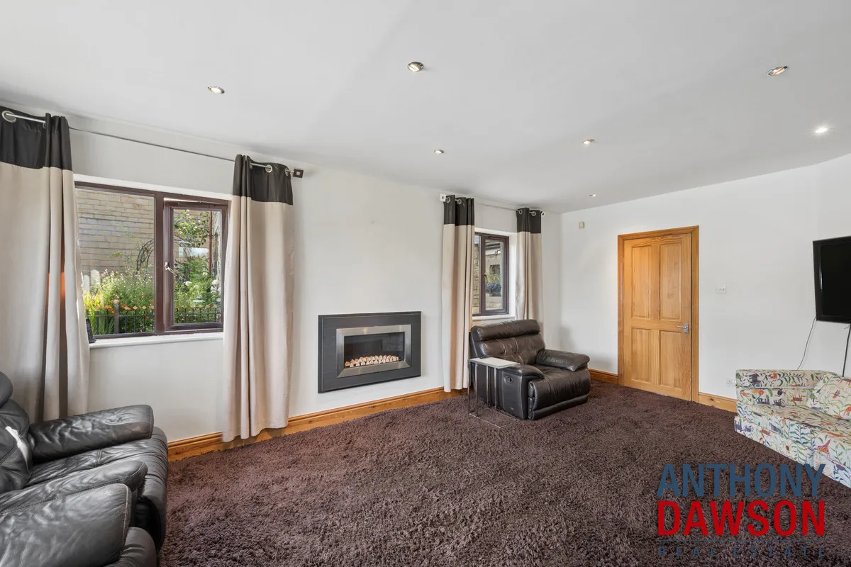Lenches Road, Colne, BB8, photo 9
