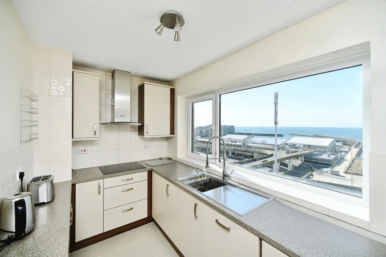 Arundel Street, Brighton, BN2, photo 15