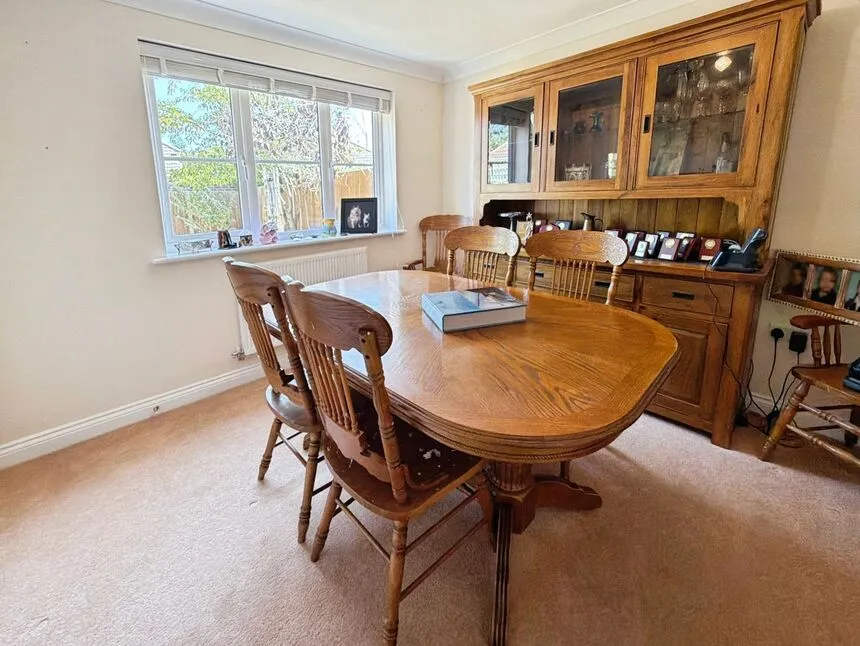 Post Mill Close, North Hykeham, Lincolnshire, LN6, photo 4