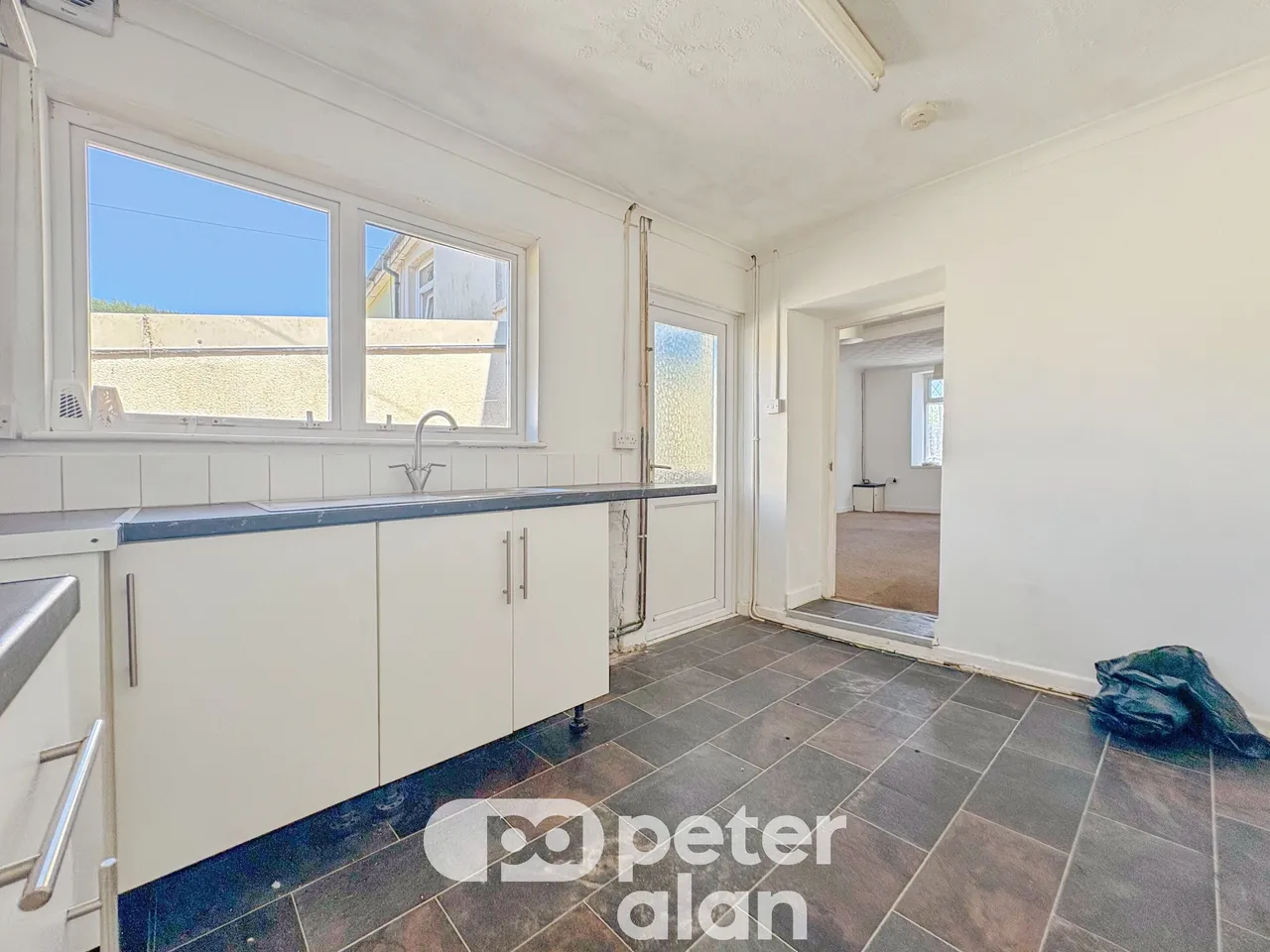 Wood Street, Ferndale, CF43, photo 9