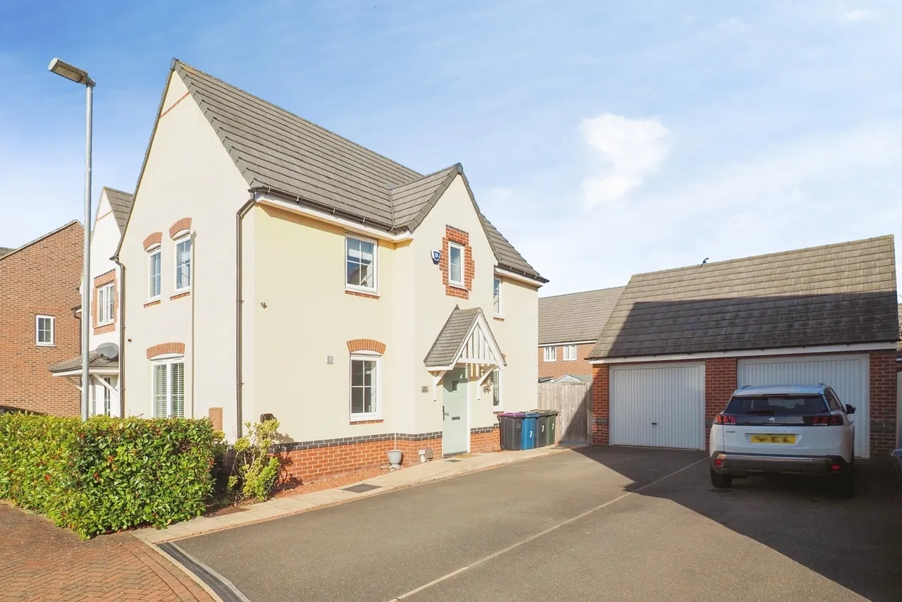 3 bed house for sale, Meadow Crescent, Cotgrave, NG12