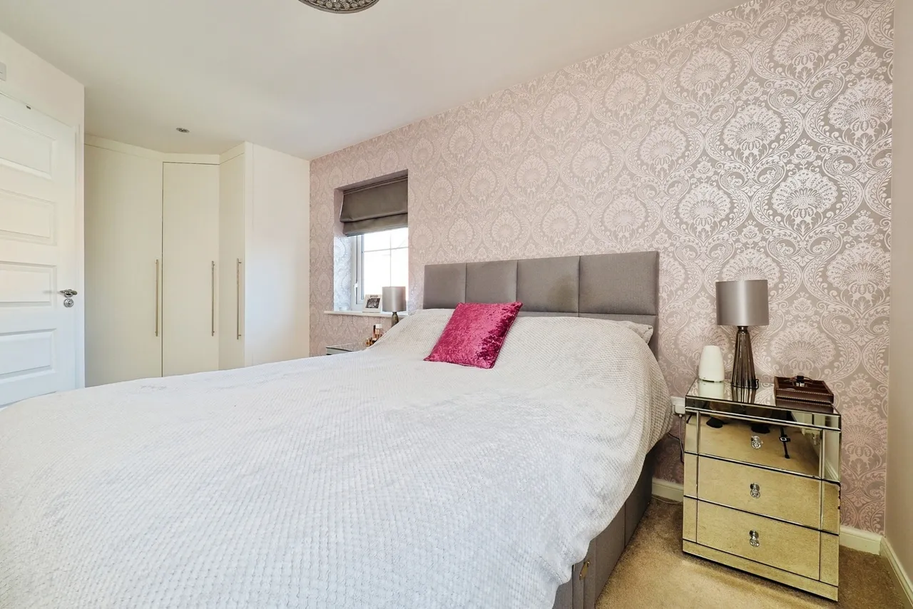 Meadow Crescent, Cotgrave, NG12, photo 11