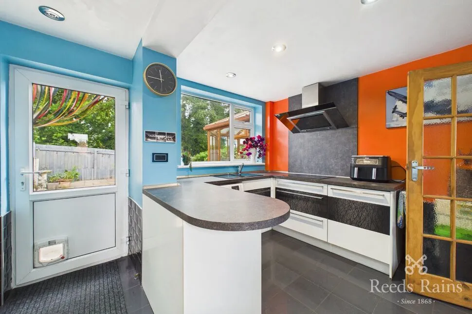 Rosedale Avenue, York, North Yorkshire, YO26, photo 12