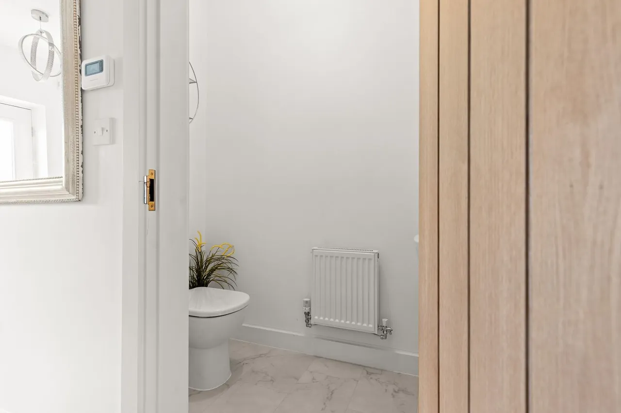 Woodall Gate, Howden, DN14, photo 15