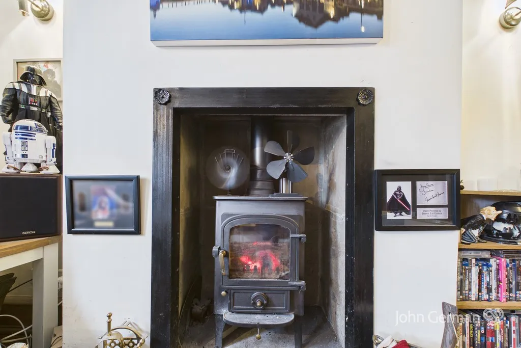 Main Street, Kniveton, photo 6