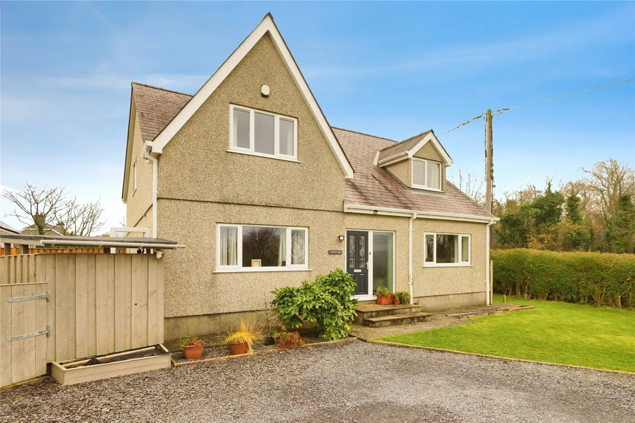 Dinas, Caernarfon, LL54, photo 19