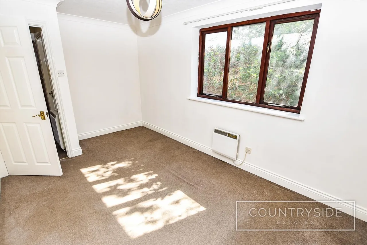 Burns Avenue, Pitsea, Basildon, photo 5
