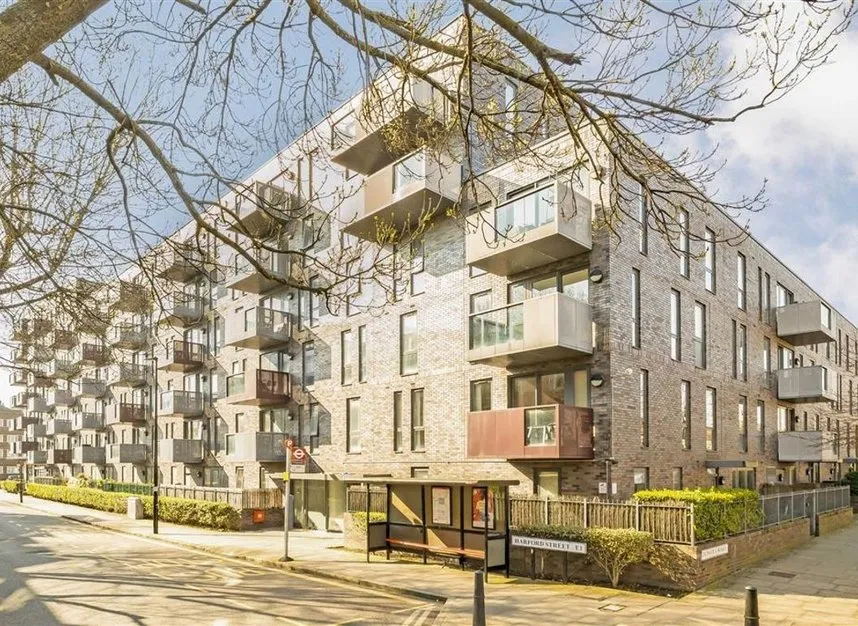 3 bed flat for sale — Harford Street, Mile End, E1