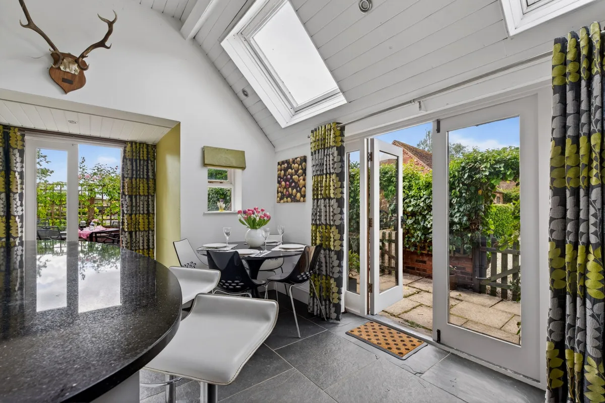 School Lane, Cutnall Green, WR9, photo 6