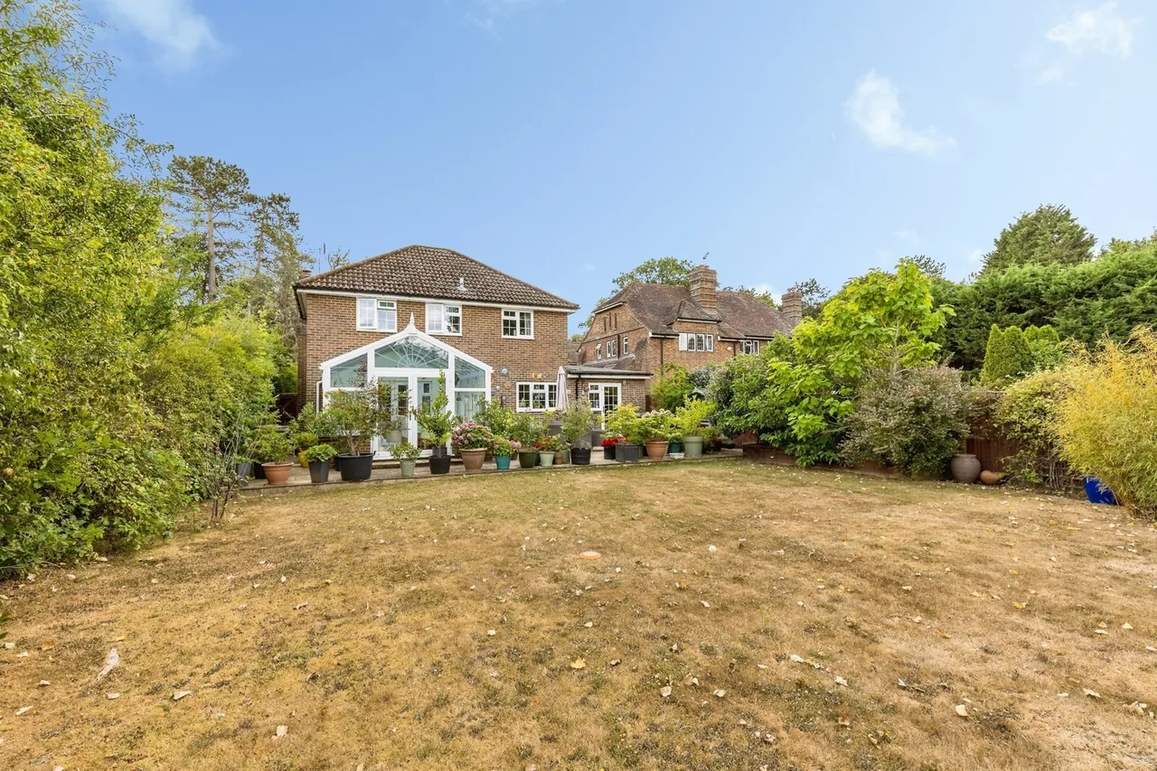 Rusper Road, Ifield, RH11, photo 12