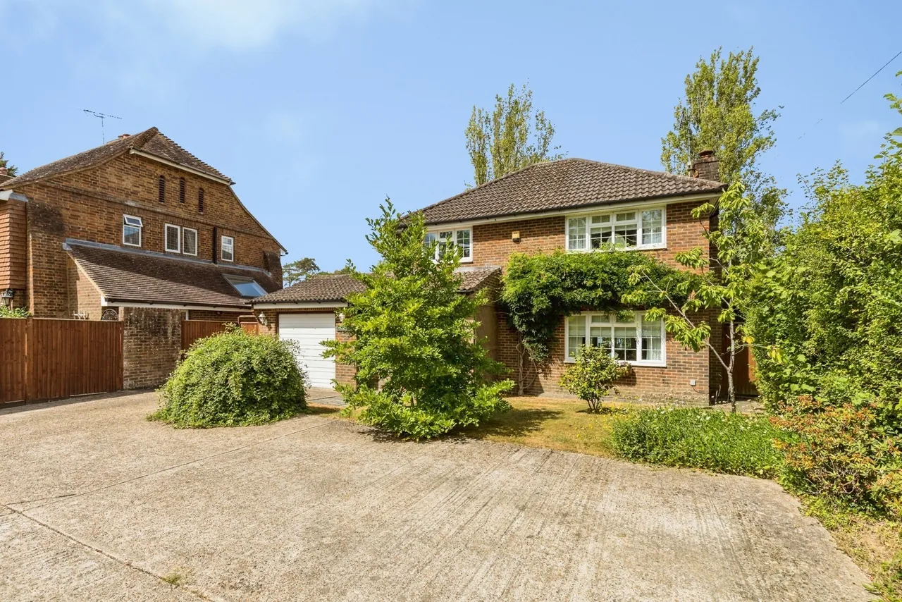Rusper Road, Ifield, RH11, photo 20