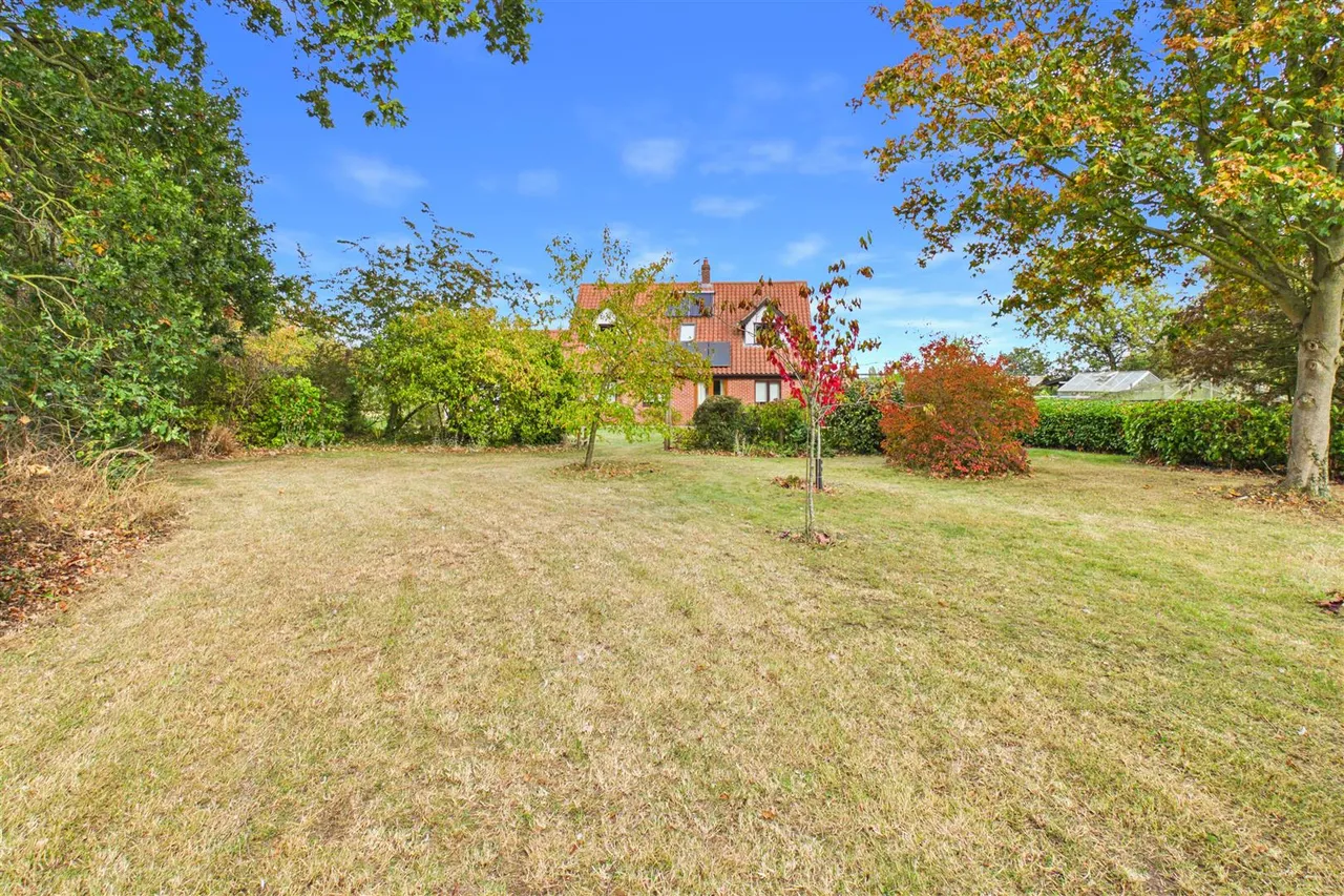 The Green, Wickham Skeith, IP23, photo 8