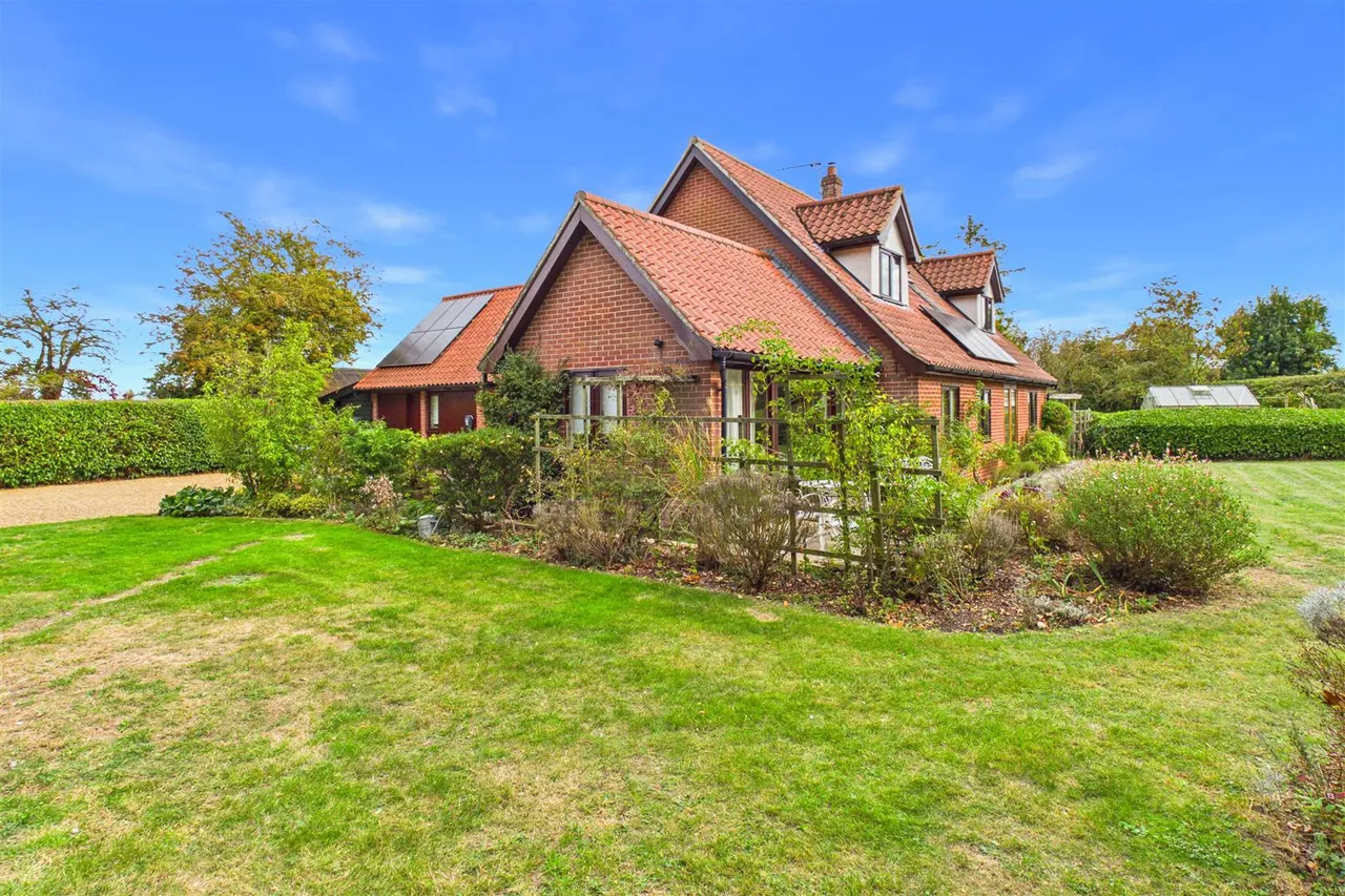 The Green, Wickham Skeith, IP23, photo 7