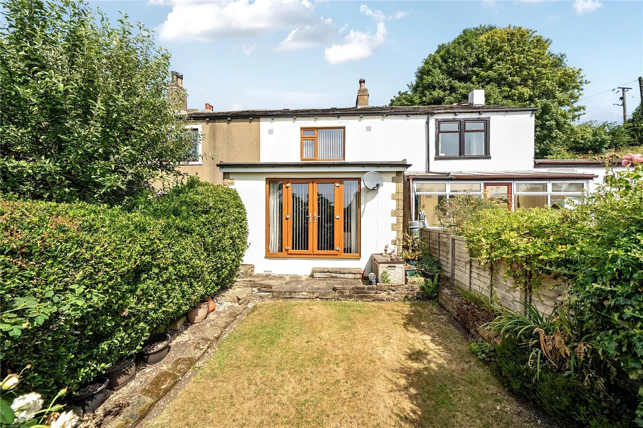 Smalewell Road, Pudsey, LS28, photo 7