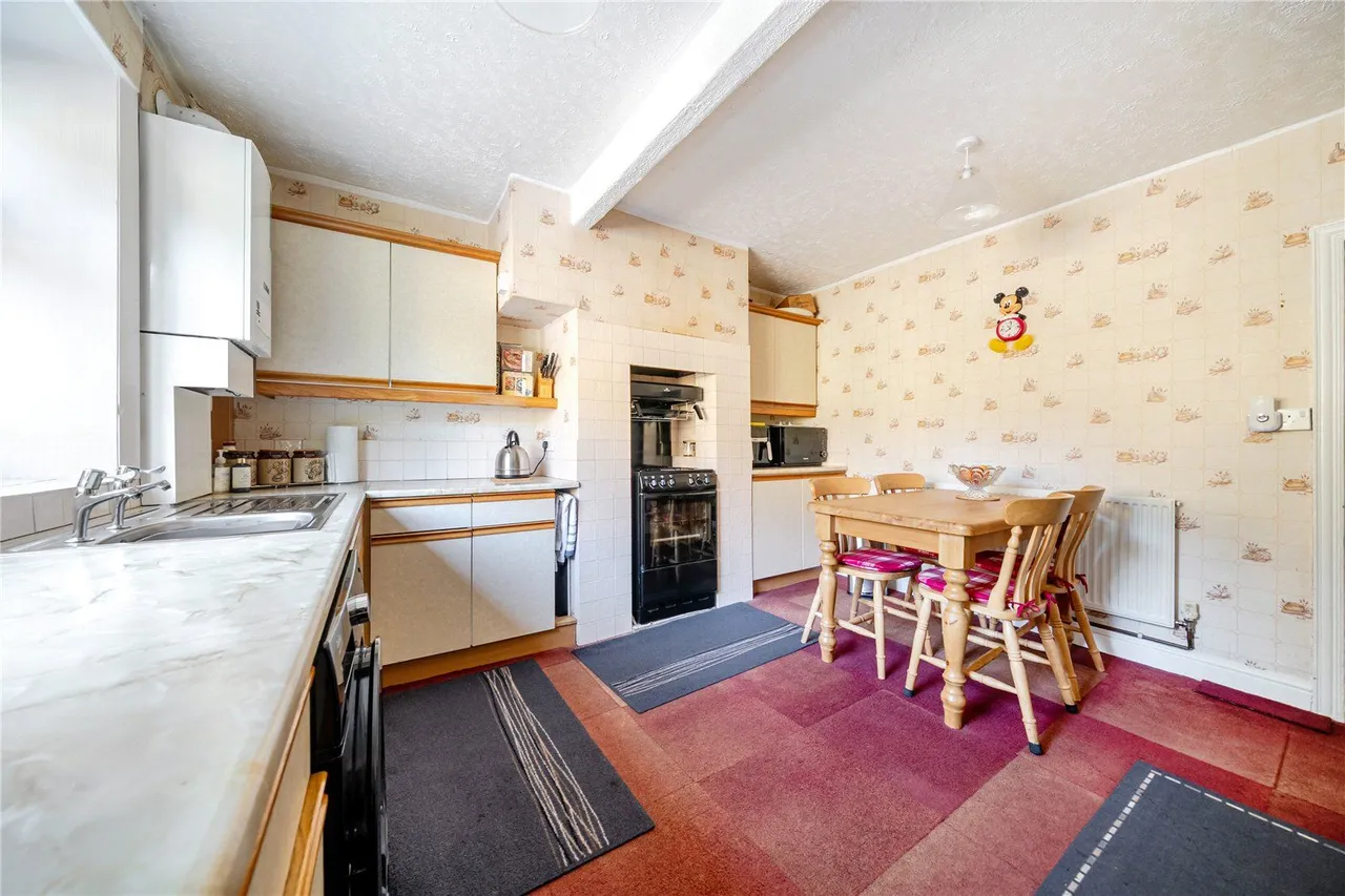 Smalewell Road, Pudsey, LS28, photo 10
