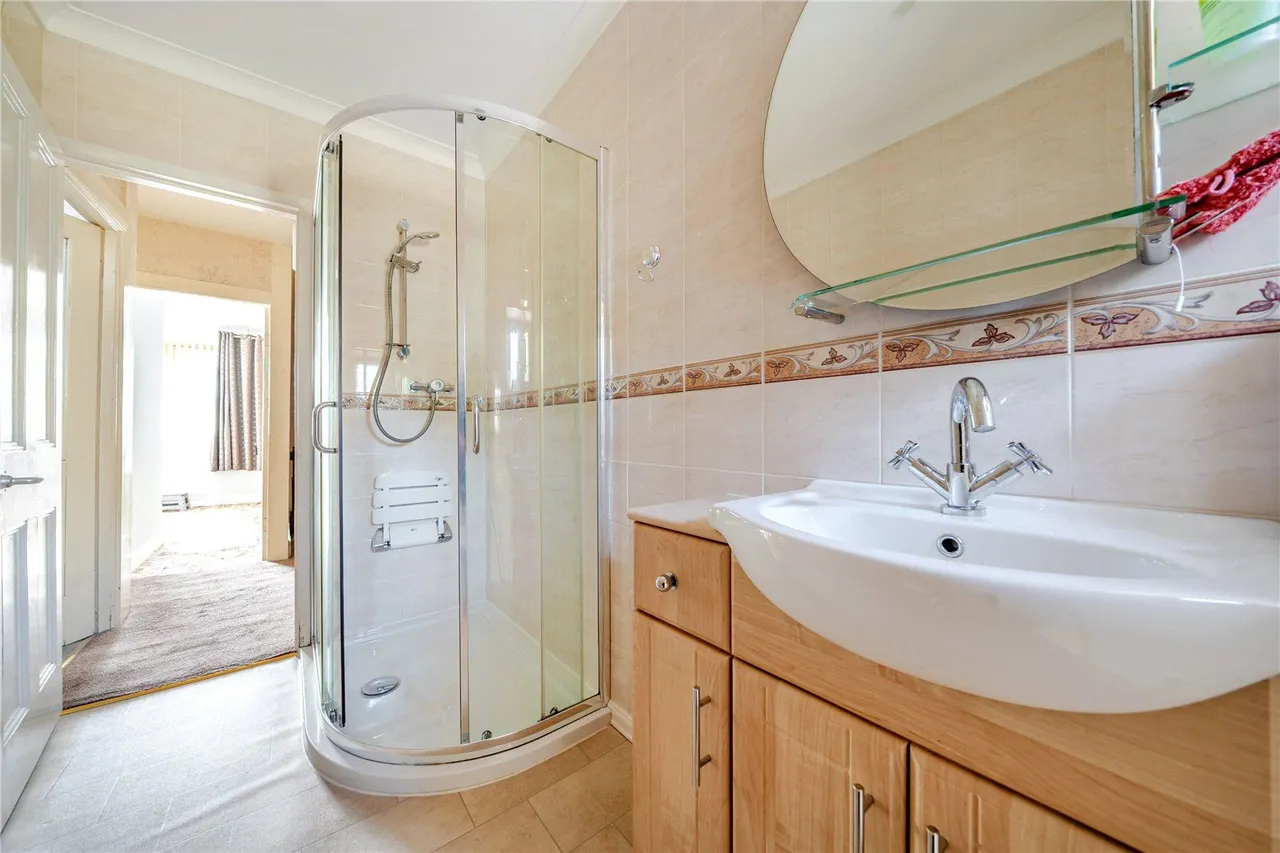 Smalewell Road, Pudsey, LS28, photo 6