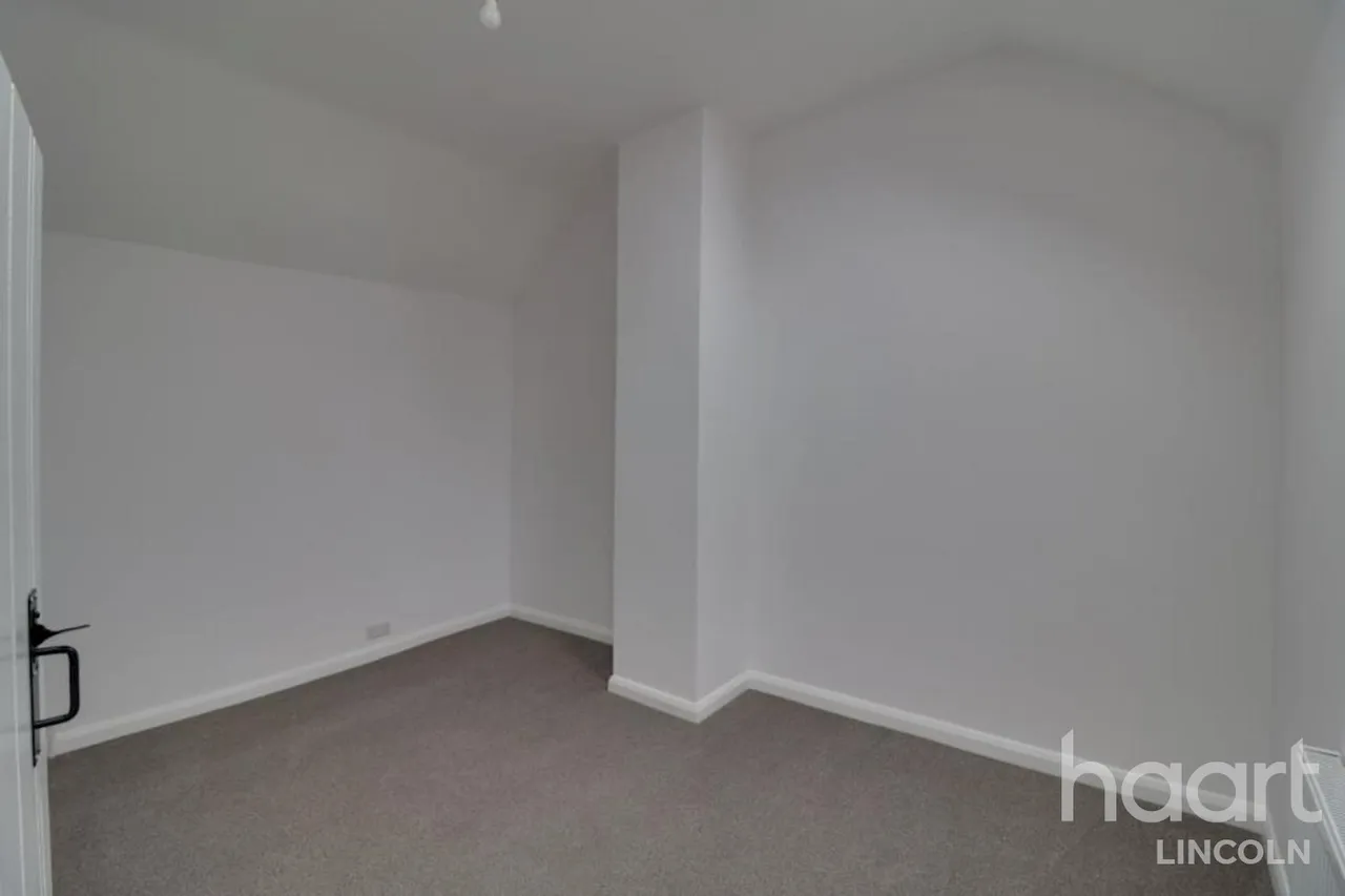 The Green, Ingham, LN1, photo 10