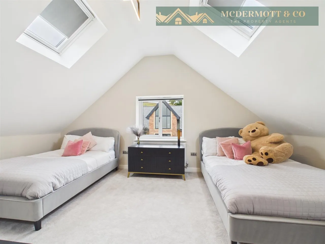 Thornley Rise, Greenfield, OL3, photo 31