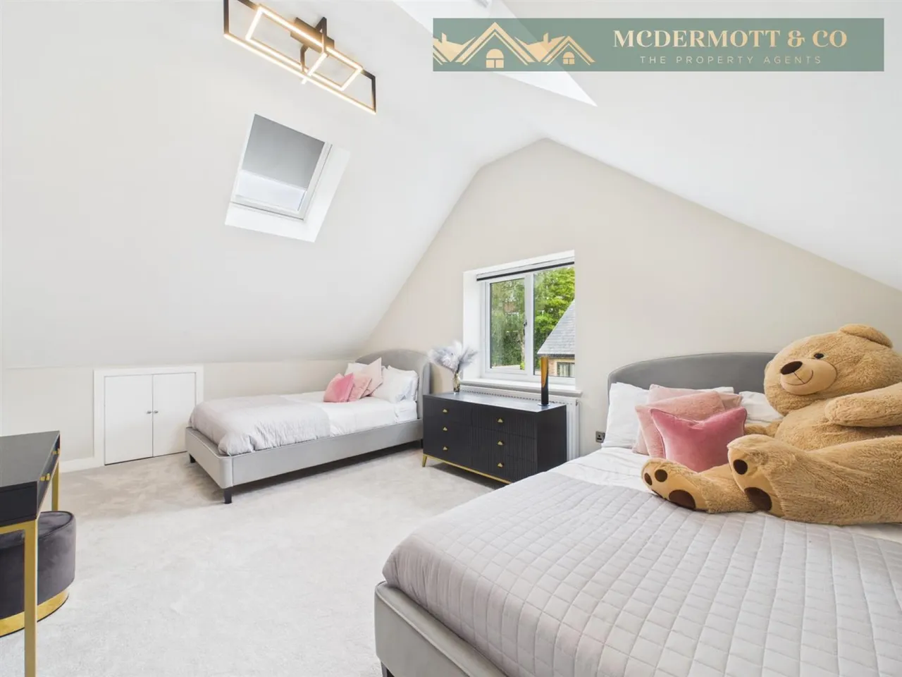 Thornley Rise, Greenfield, OL3, photo 32