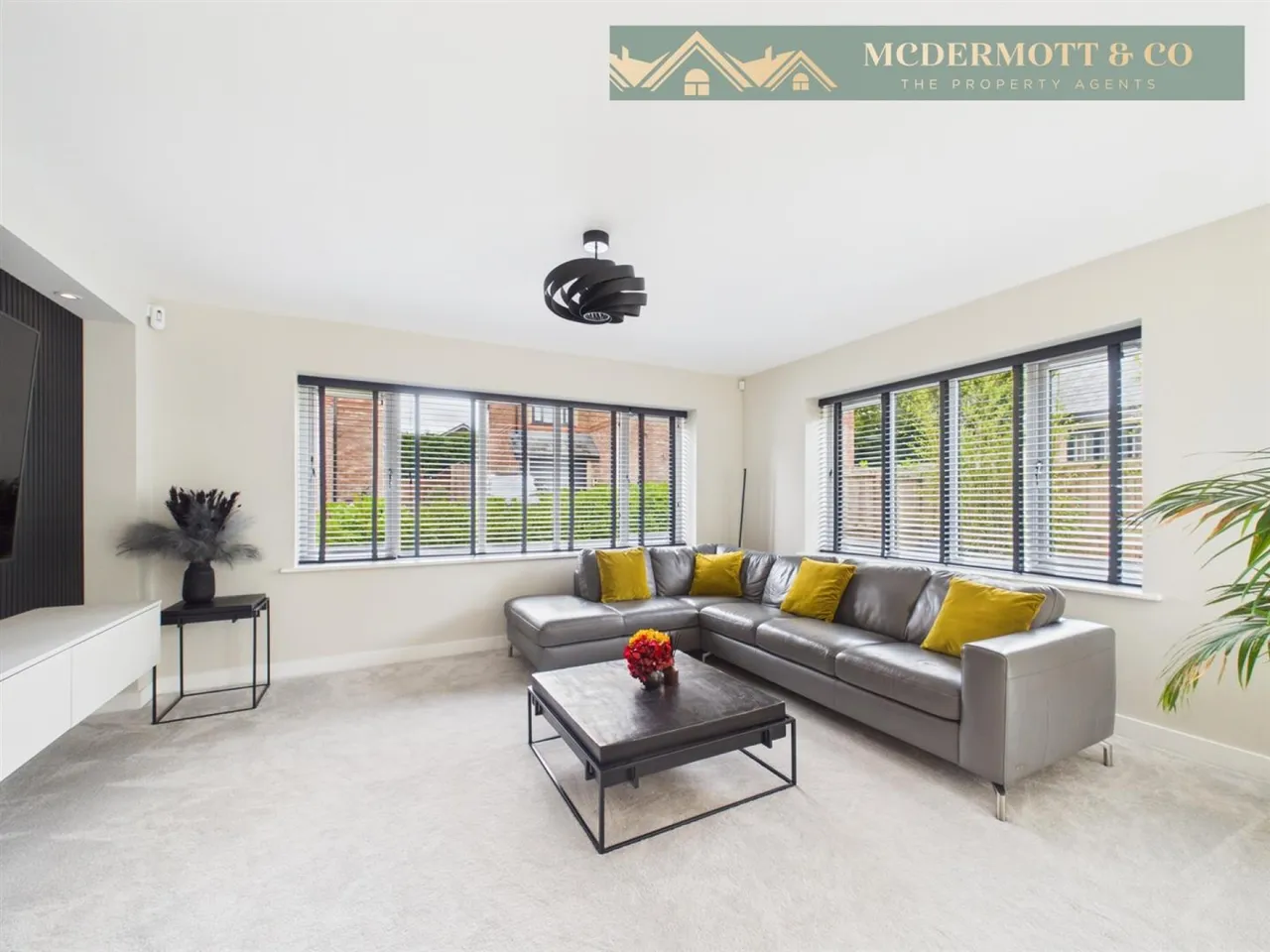 Thornley Rise, Greenfield, OL3, photo 15