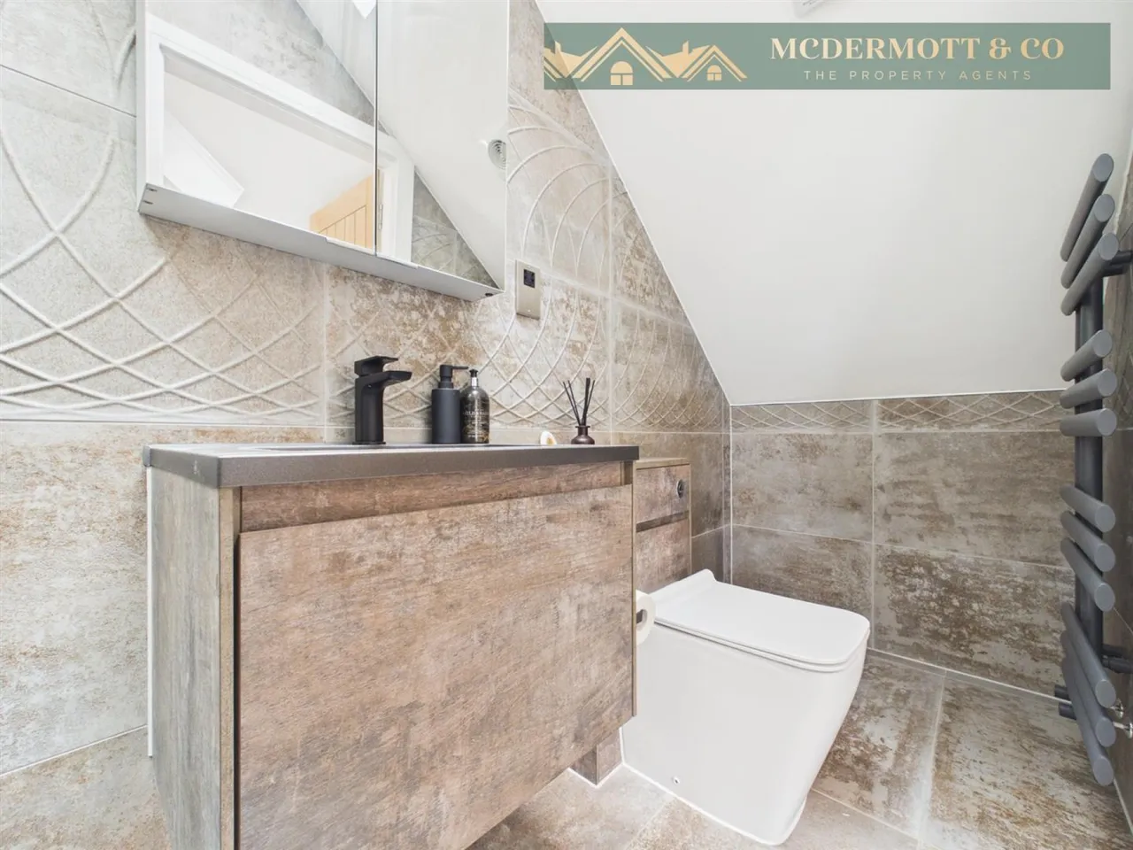 Thornley Rise, Greenfield, OL3, photo 34