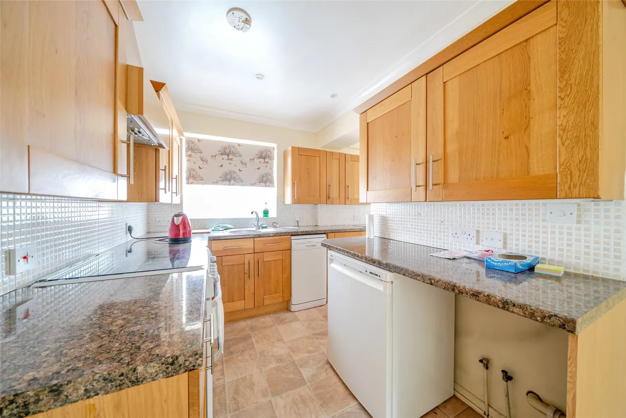 Aysgarth Avenue, Gloucestershire, Up Hatherley, GL51 3RE, photo 13
