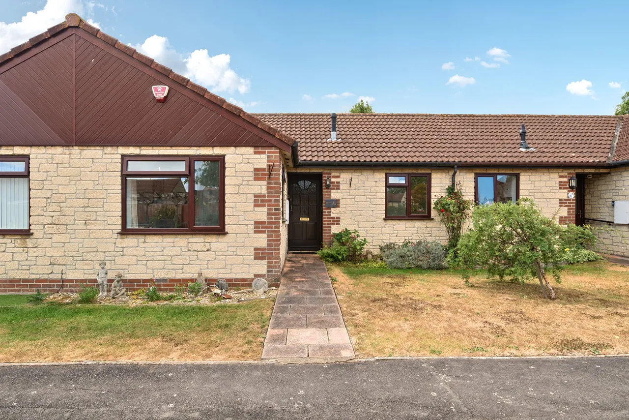 Willow Court, Bridgwater, TA6, photo 2