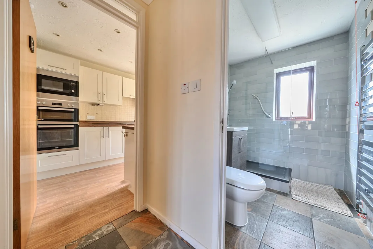 Willow Court, Bridgwater, TA6, photo 13