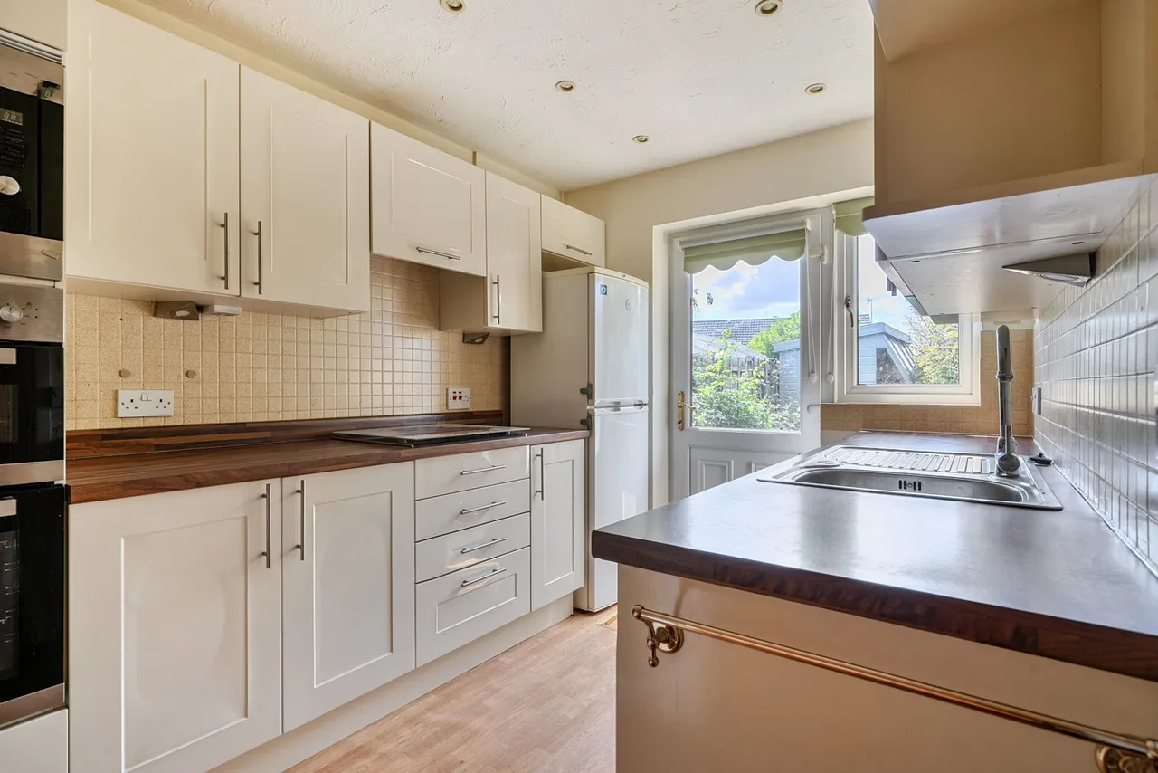 Willow Court, Bridgwater, TA6, photo 8