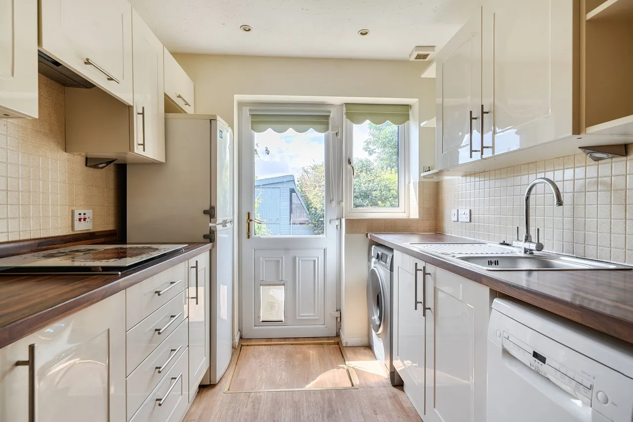 Willow Court, Bridgwater, TA6, photo 6