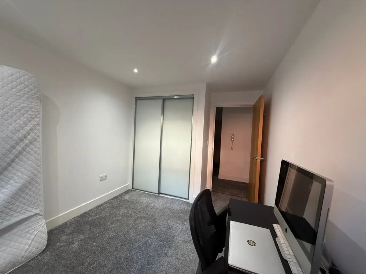 Linkfield Lane, Redhill, RH1, photo 5