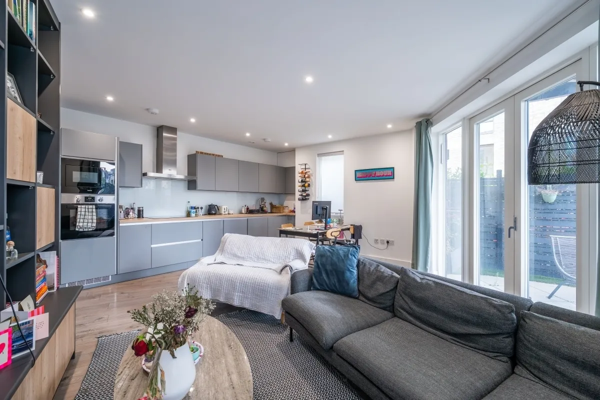 Atheldene Road, London, SW18, photo 6