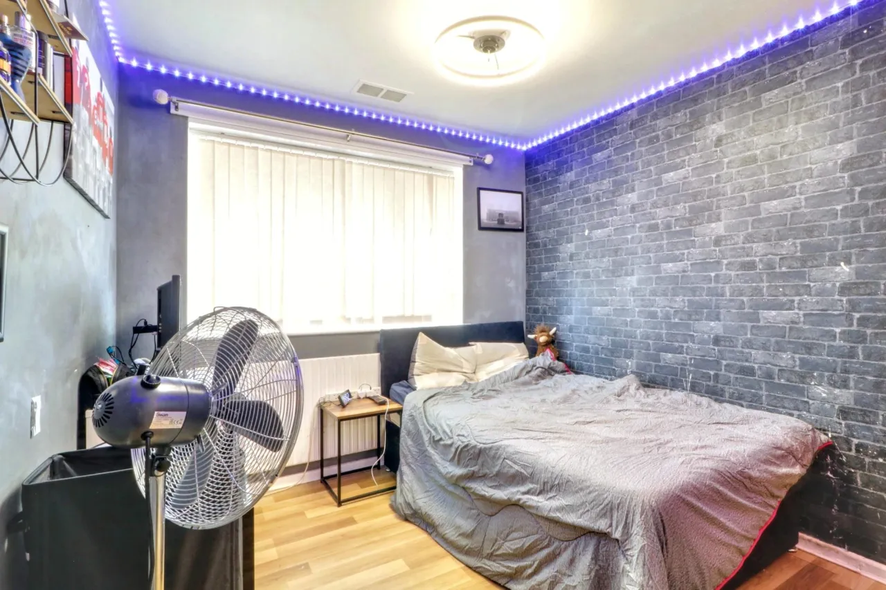 Silver Street, Norton, ST6, photo 11