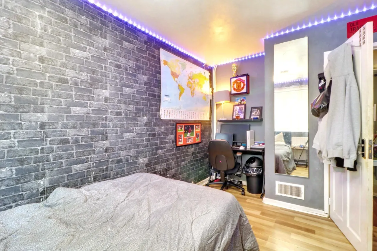 Silver Street, Norton, ST6, photo 12