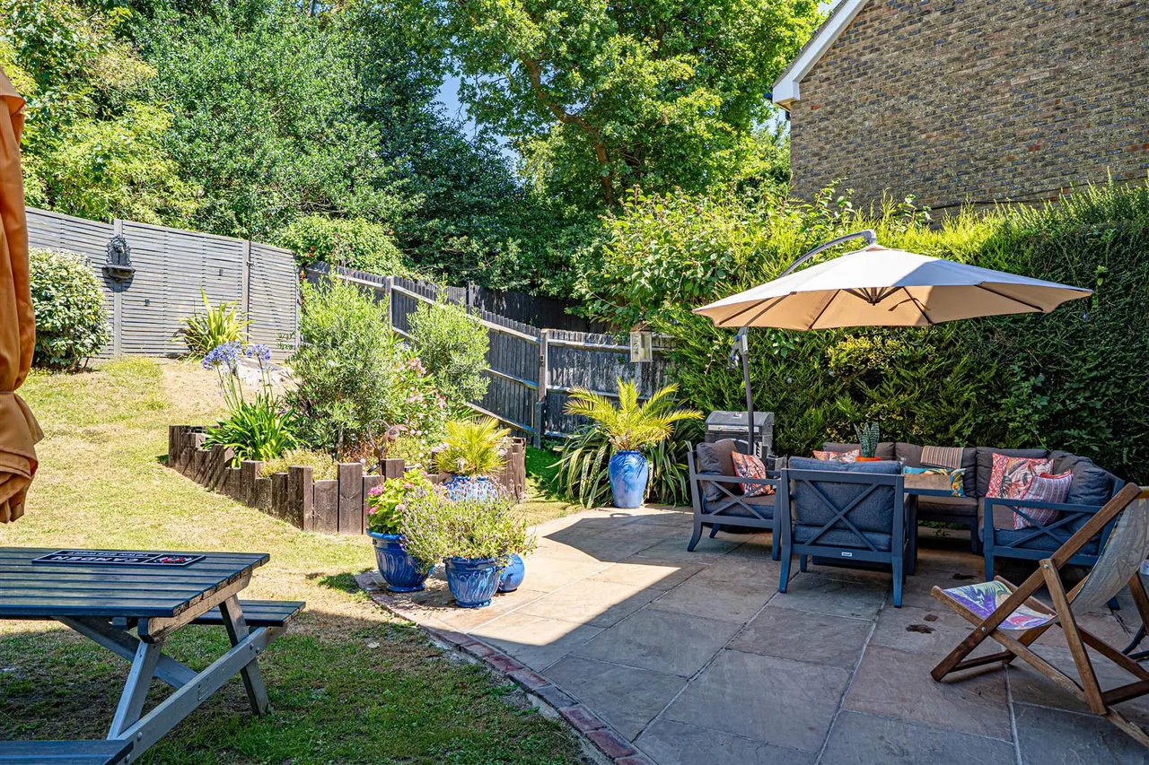 Welton Rise, St. Leonards-On-Sea, photo 20