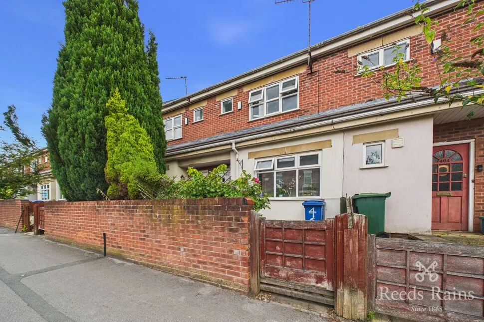 2 bed house for sale — Gorton Road, Stockport, Greater Manchester, SK5