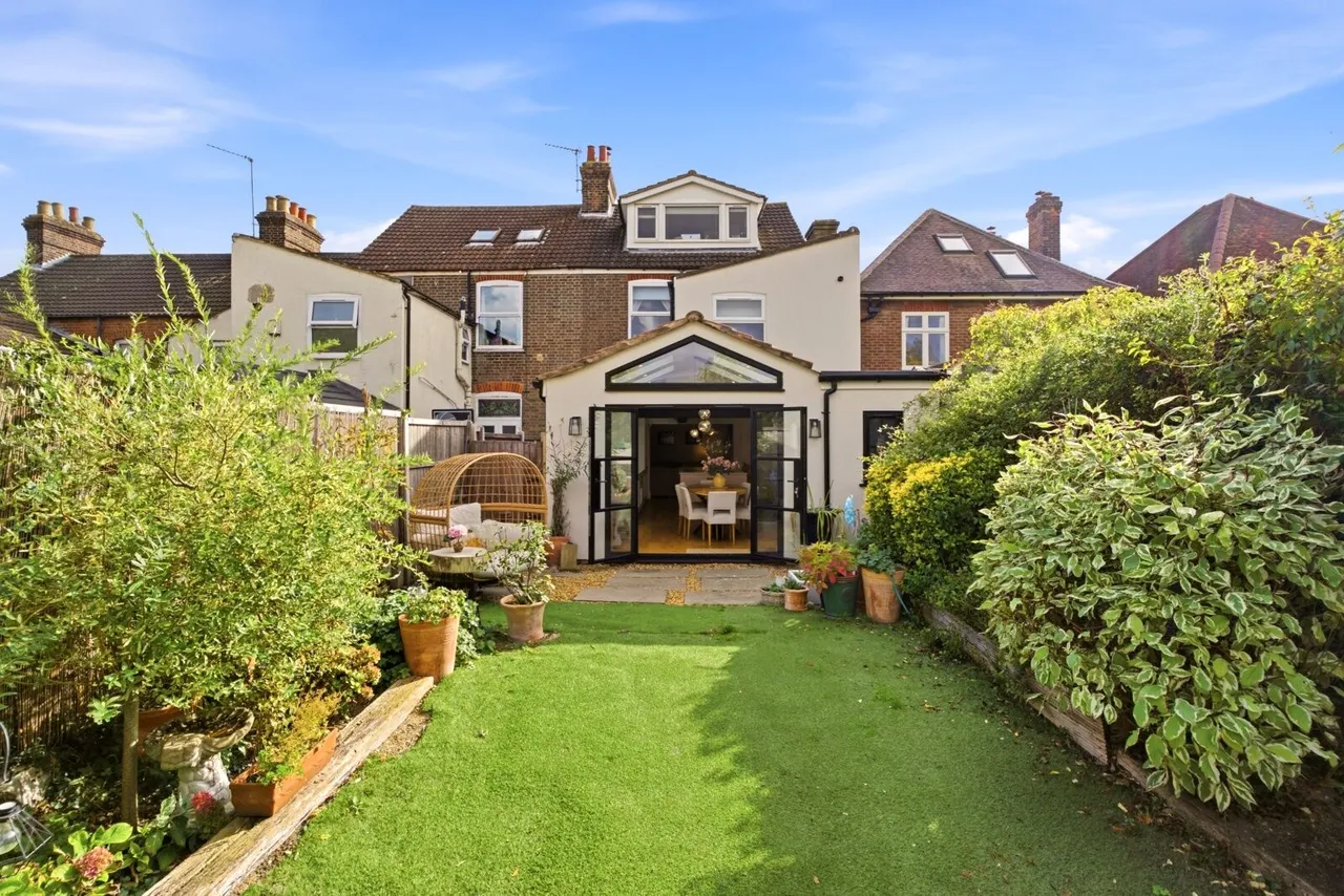 West Street, Dunstable, LU6, photo 31