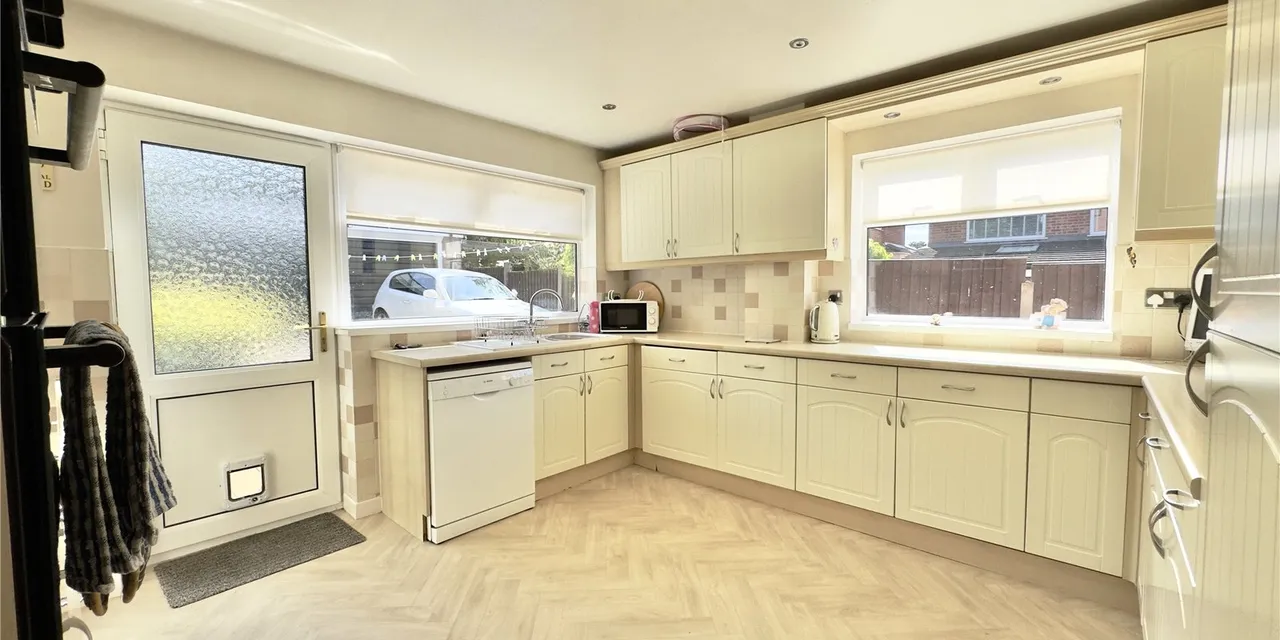 Ledsham Close, Prenton, CH43, photo 10