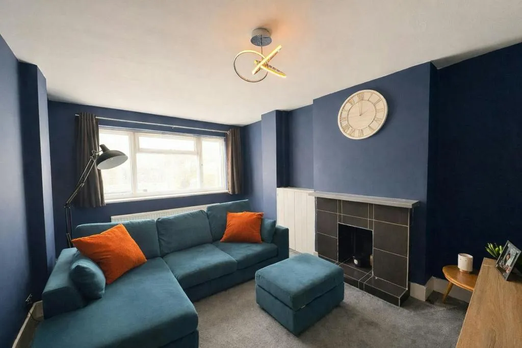 Albert Road, Horley, RH6, photo 4