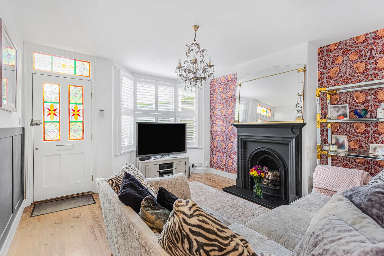 Harvest Road, Englefield Green, TW20, photo 6