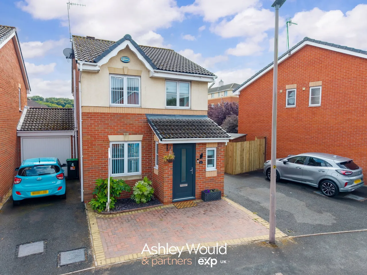 Kererwin Close, Cradley Heath, B64, photo 23
