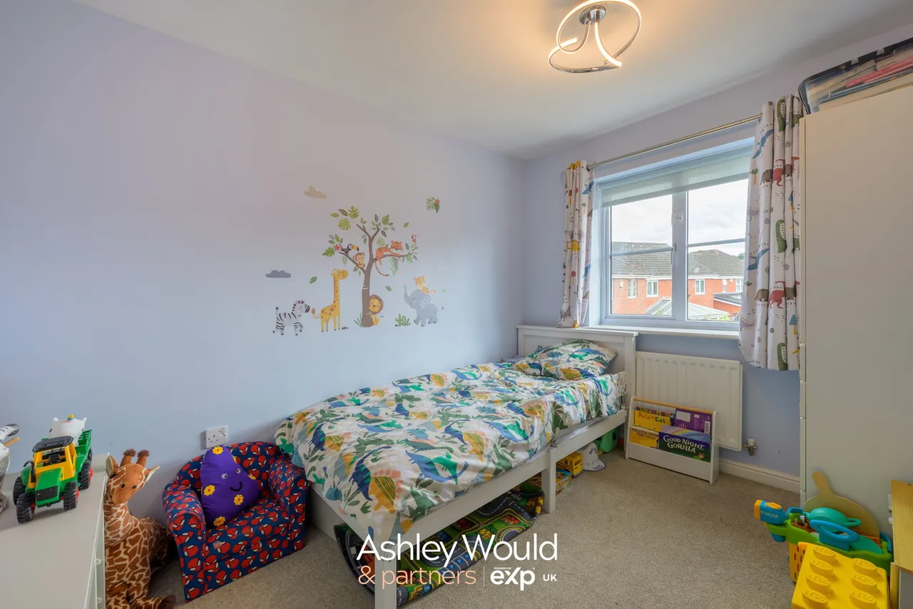 Kererwin Close, Cradley Heath, B64, photo 14